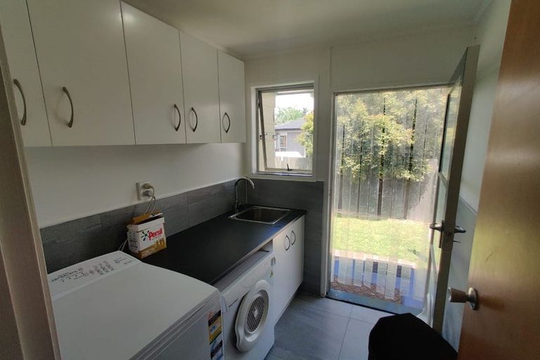Photo of property in 18 Lipton Grove, Opaheke, Papakura, 2113