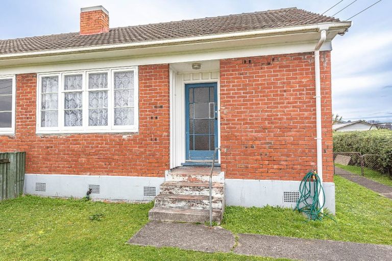 Photo of property in 43/45 Stewart Street, Marton, 4710