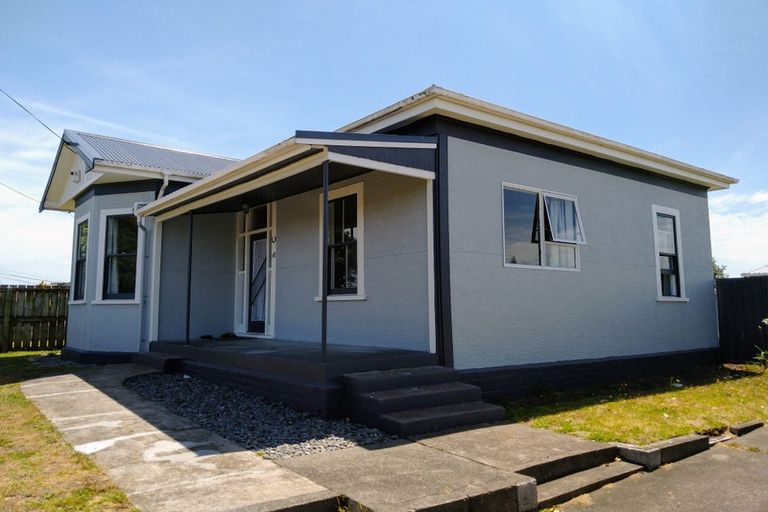Photo of property in 18 Swiss Avenue, Gonville, Whanganui, 4501