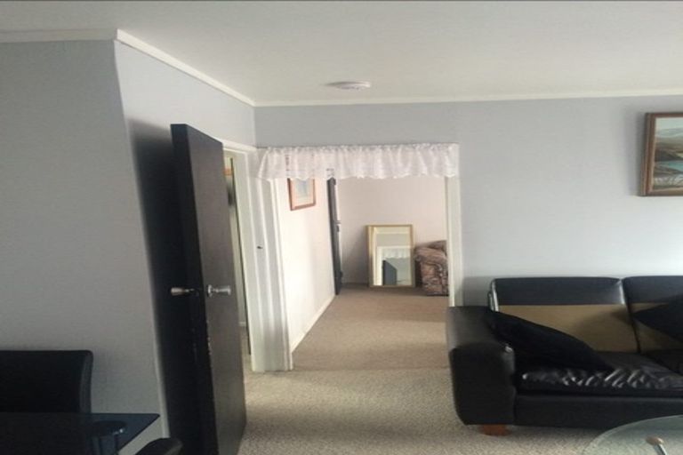 Photo of property in 1/104 Gray Avenue, Papatoetoe, Auckland, 2024