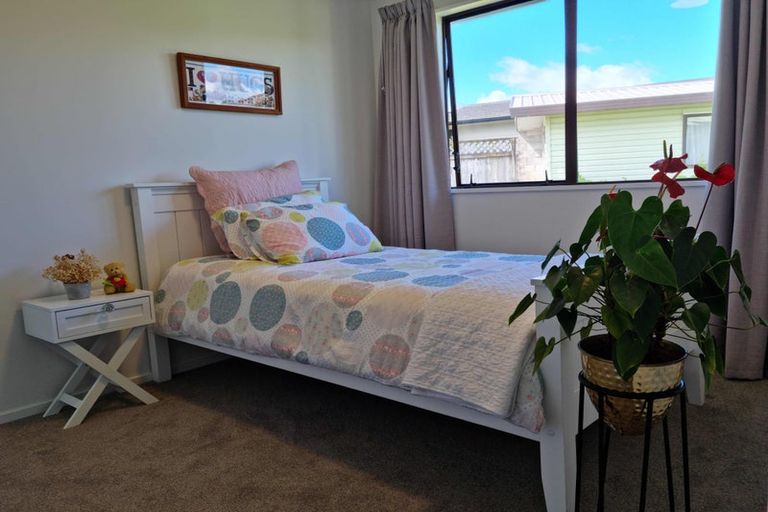 Photo of property in 142 Windermere Drive, Poike, Tauranga, 3112
