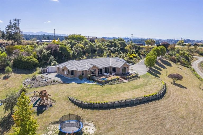 Photo of property in 46 Bronte Road East, Bronte, Upper Moutere, 7173