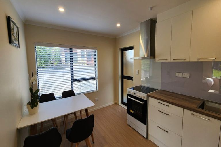 Photo of property in 20 Mercury Lane, Windsor Park, Auckland, 0632