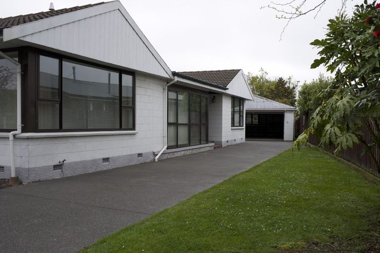 Photo of property in 285 Waimairi Road, Ilam, Christchurch, 8041