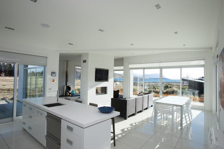 Photo of property in 12 Pollock Place, Lake Tekapo, 7999