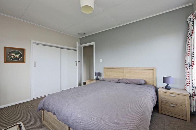 Photo of property in 2 Alexander Avenue, Onekawa, Napier, 4110