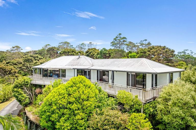 Photo of property in 7 Prospect Street, Russell, 0202