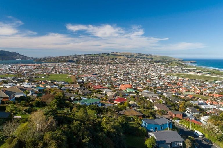 Photo of property in 157 Easther Crescent, Kew, Dunedin, 9012