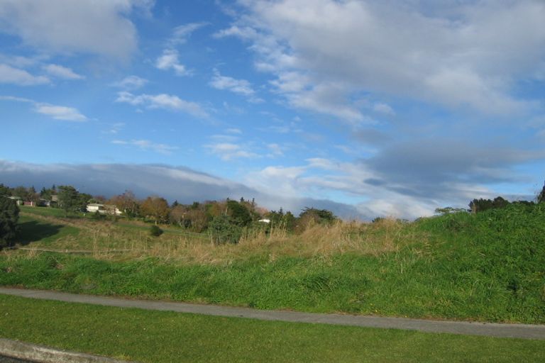 Photo of property in 34 Ruapehu Drive, Fitzherbert, Palmerston North, 4410