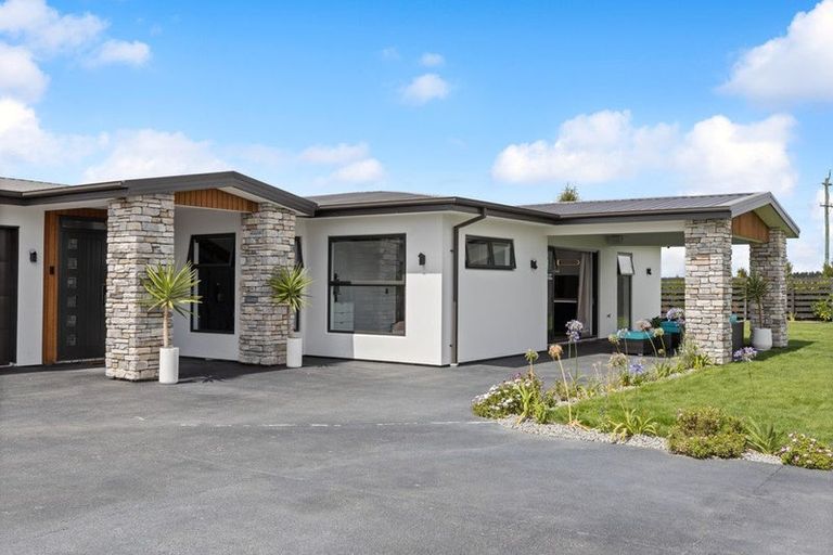 Photo of property in 10 Goodland Place, Rolleston, 7614