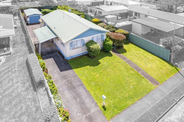 Photo of property in 69 Exeter Crescent, Springvale, Whanganui, 4501
