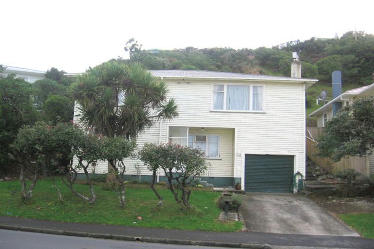 Photo of property in 90 Broderick Road, Johnsonville, Wellington, 6037