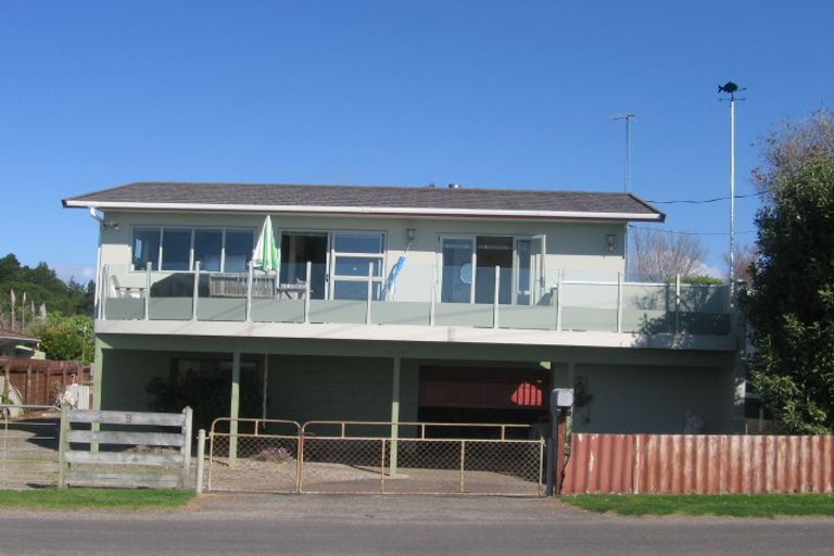 Photo of property in 9 Bluff Road, Kuaotunu West, Whitianga, 3592