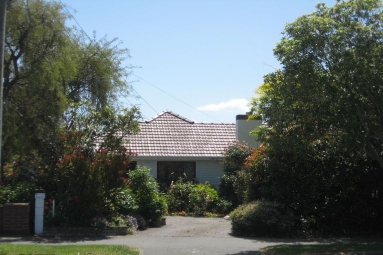 Photo of property in 19 Highsted Road, Bishopdale, Christchurch, 8053