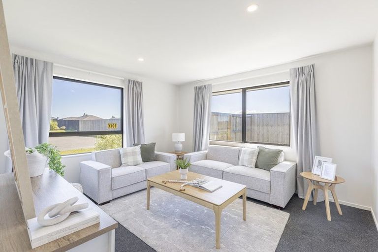 Photo of property in 157 Faringdon Boulevard, Rolleston, 7615