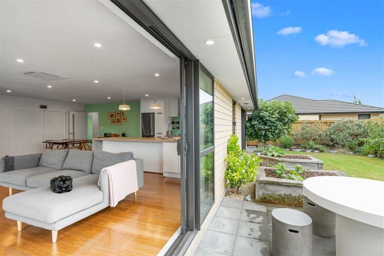 Photo of property in 21 Lockwood Street, Halswell, Christchurch, 8025