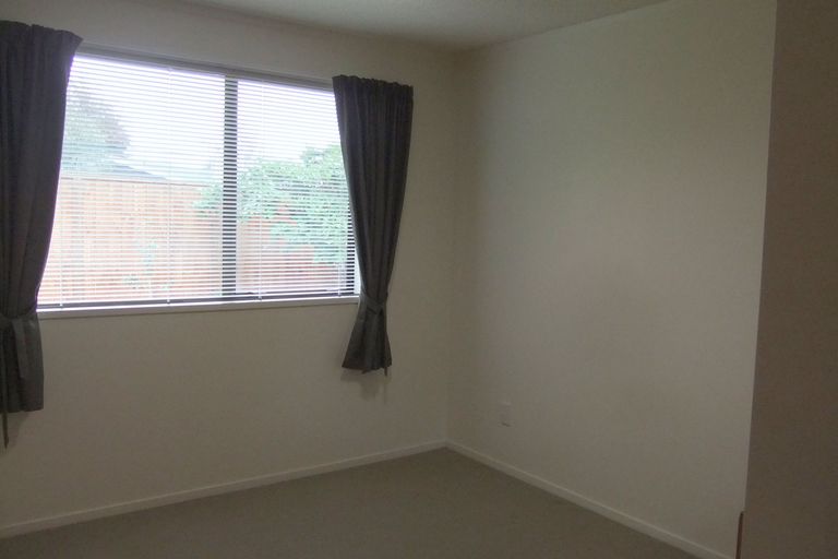 Photo of property in 60a Moore Street, Leamington, Cambridge, 3432