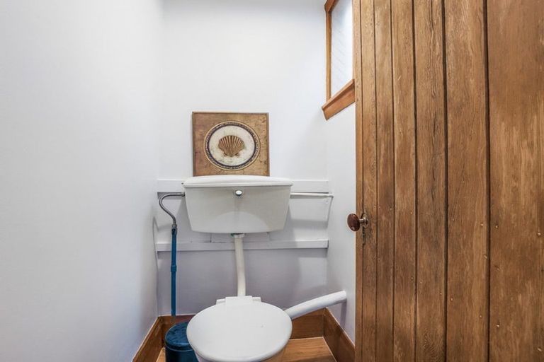 Photo of property in 186 Stapletons Road, Richmond, Christchurch, 8013