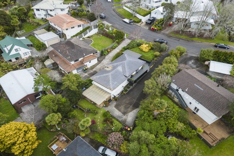 Photo of property in 11 Sunburst Lane, Torbay, Auckland, 0630