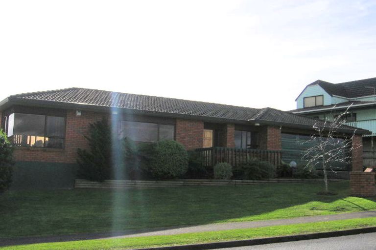 Photo of property in 45 Calluna Crescent, Totara Heights, Auckland, 2105