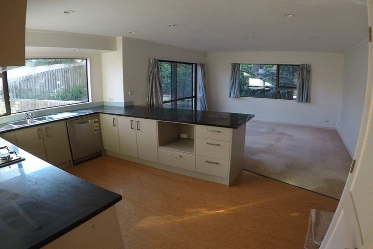 Photo of property in 24 Rosemary Avenue, Forrest Hill, Auckland, 0620