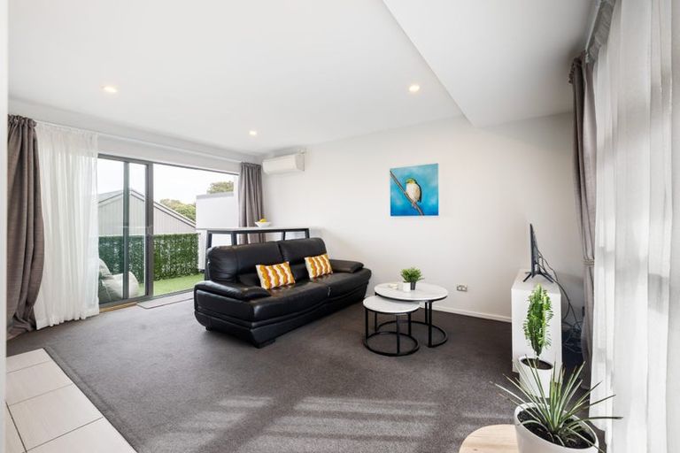Photo of property in 42c Devon Street, Sydenham, Christchurch, 8023