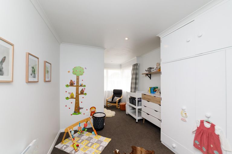 Photo of property in 6 Epsom Road, Hokowhitu, Palmerston North, 4410