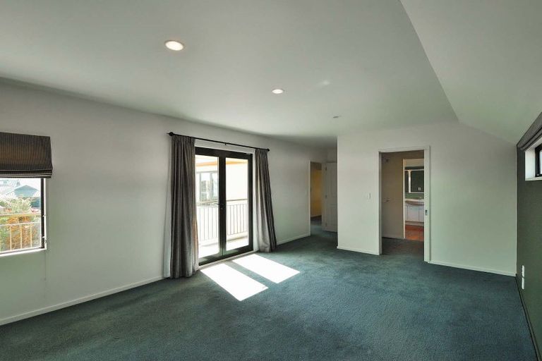 Photo of property in 114 Innes Road, St Albans, Christchurch, 8052