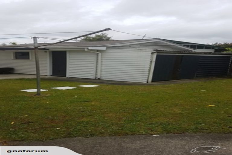 Photo of property in 11 Busby Place, Awapuni, Palmerston North, 4412