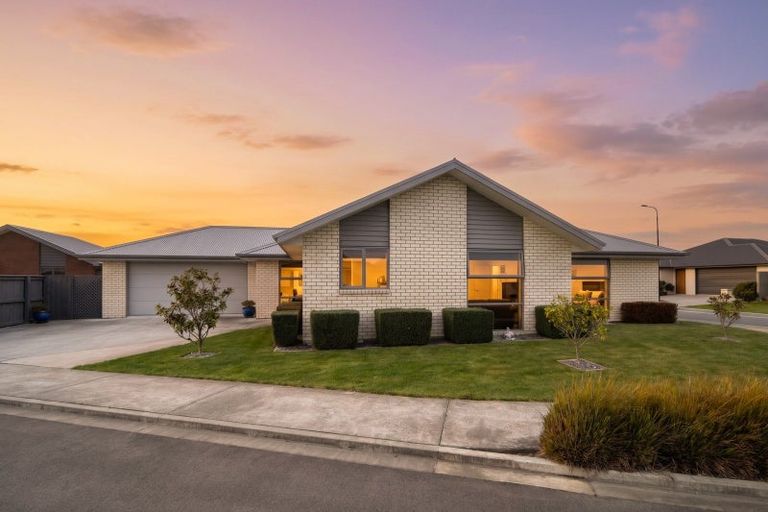 Photo of property in 12 Camborne Crescent, Blenheim, 7201