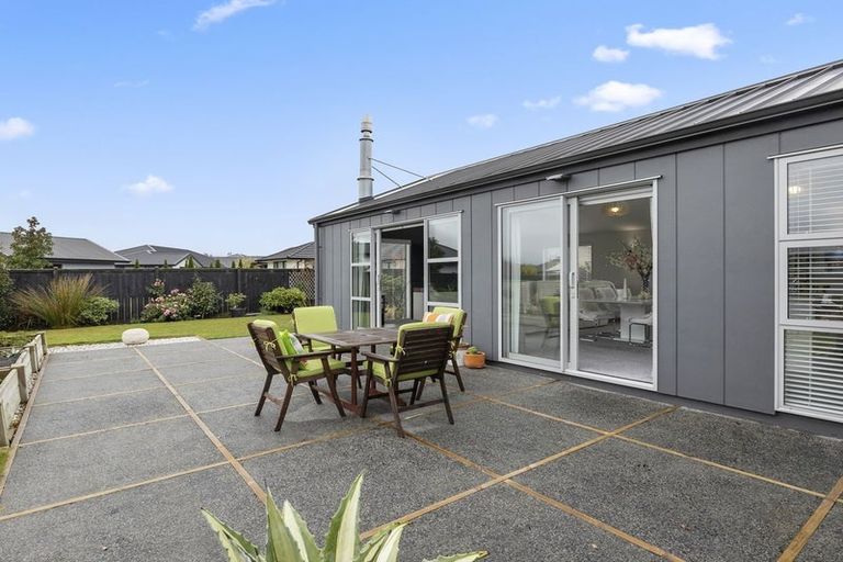 Photo of property in 11 Ben Lomond Drive, Mosgiel, 9024