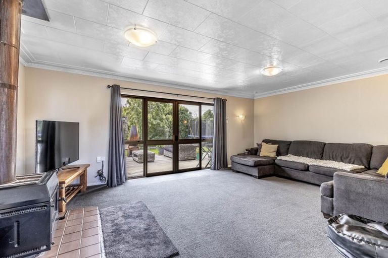 Photo of property in 16 Kildare Place, Waikiwi, Invercargill, 9810