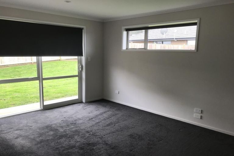 Photo of property in 2 Balmore Crescent, Pokeno, 2402