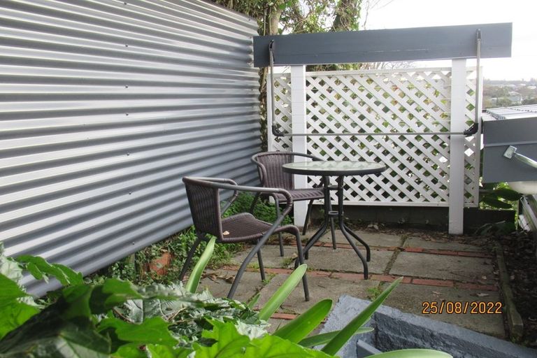 Photo of property in 2/4 Mayroyd Terrace, Nelson, 7010