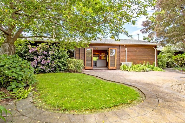 Photo of property in 25 Carston Street, Leeston, 7632