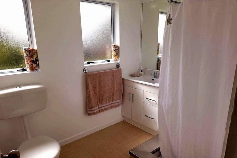 Photo of property in 14 Primrose Street, Northcote, Christchurch, 8052