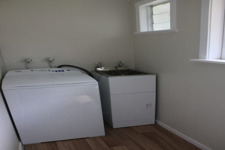 Photo of property in 67 Stout Street, Shannon, 4821