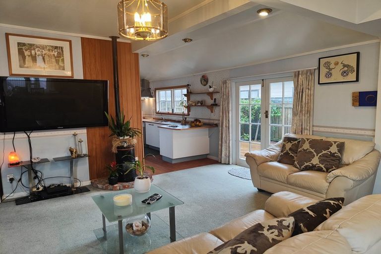 Photo of property in 53 William Street, Petone, Lower Hutt, 5012