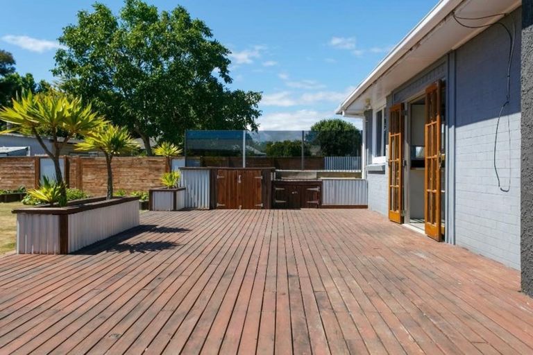 Photo of property in 4 Tamatea Road, Taupo, 3330