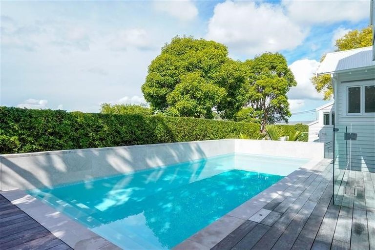 Photo of property in 6 Takutai Street, Parnell, Auckland, 1052