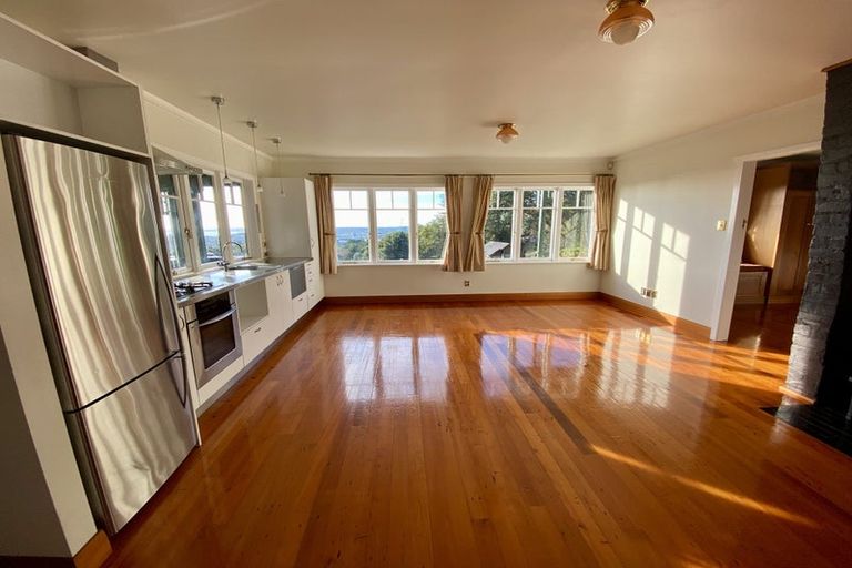 Photo of property in 8-10 Hillside Crescent South, Leigh, Auckland, 0985