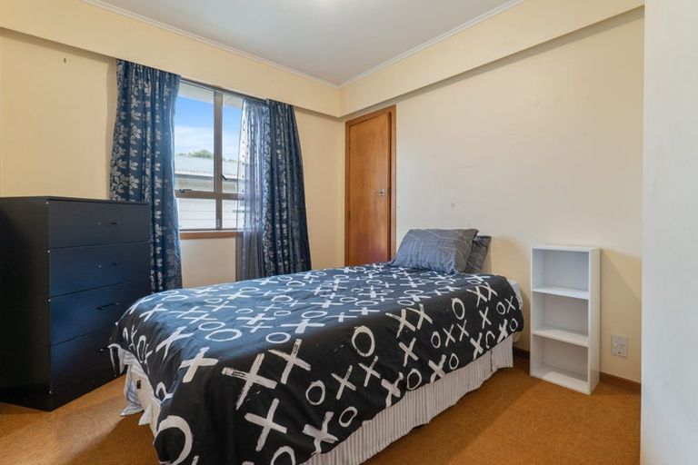 Photo of property in 11 Cargill Street, Papakura, 2110