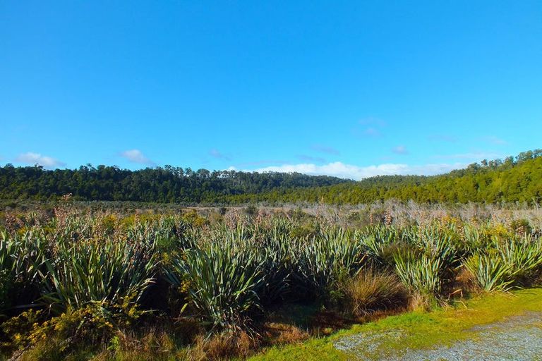 Photo of property in 65 The Strand, Okarito, Whataroa, 7886