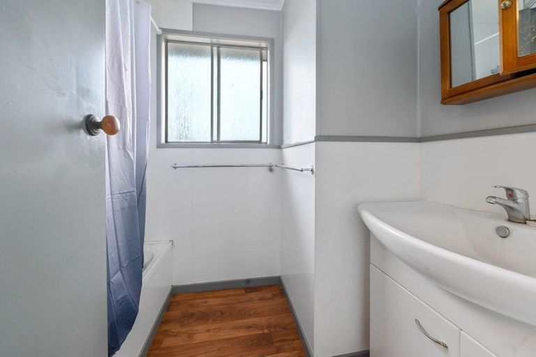 Photo of property in 16 Bay Grove, Pukehangi, Rotorua, 3015