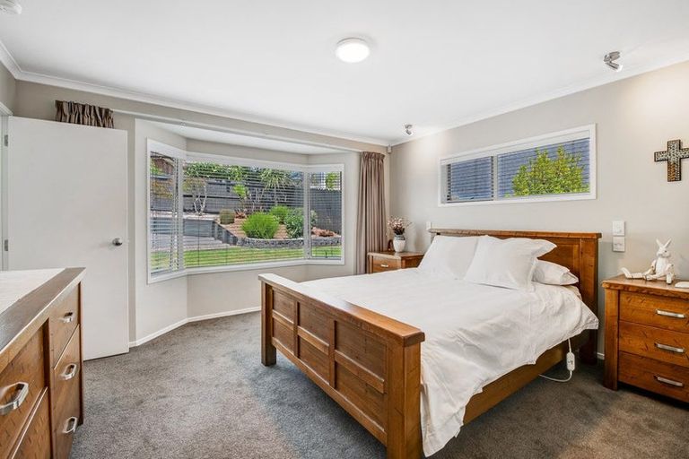 Photo of property in 7 Kingtide Place, Red Beach, 0932