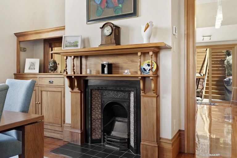 Photo of property in 33 Upper Bourke Street, Kilbirnie, Wellington, 6022