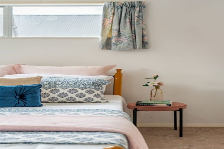 Photo of property in 40a Bauchop Road, Waterloo, Lower Hutt, 5011