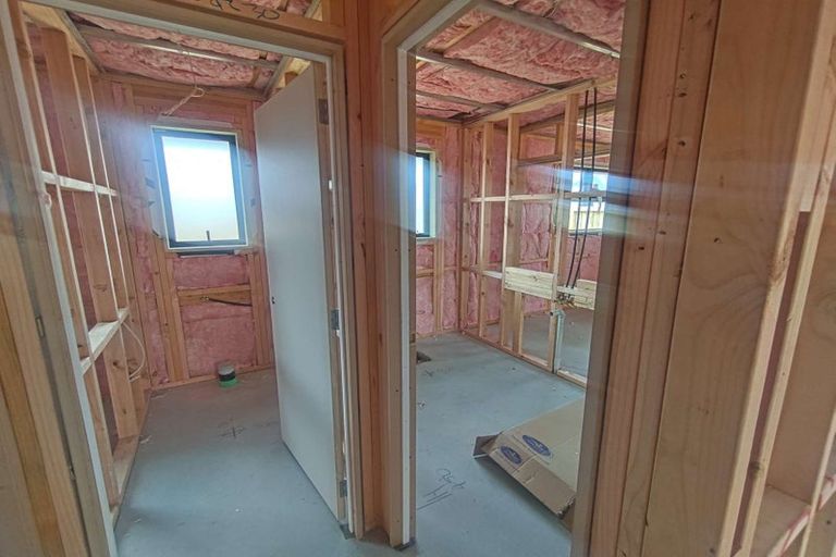 Photo of property in 19 Ellmers Street, Woodend, 7691