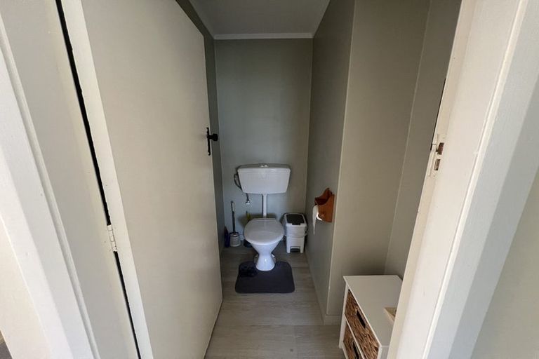 Photo of property in 92 Rahui Road, Otaki, 5512