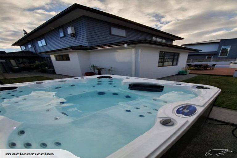 Photo of property in 87 Woburn Road, Woburn, Lower Hutt, 5010